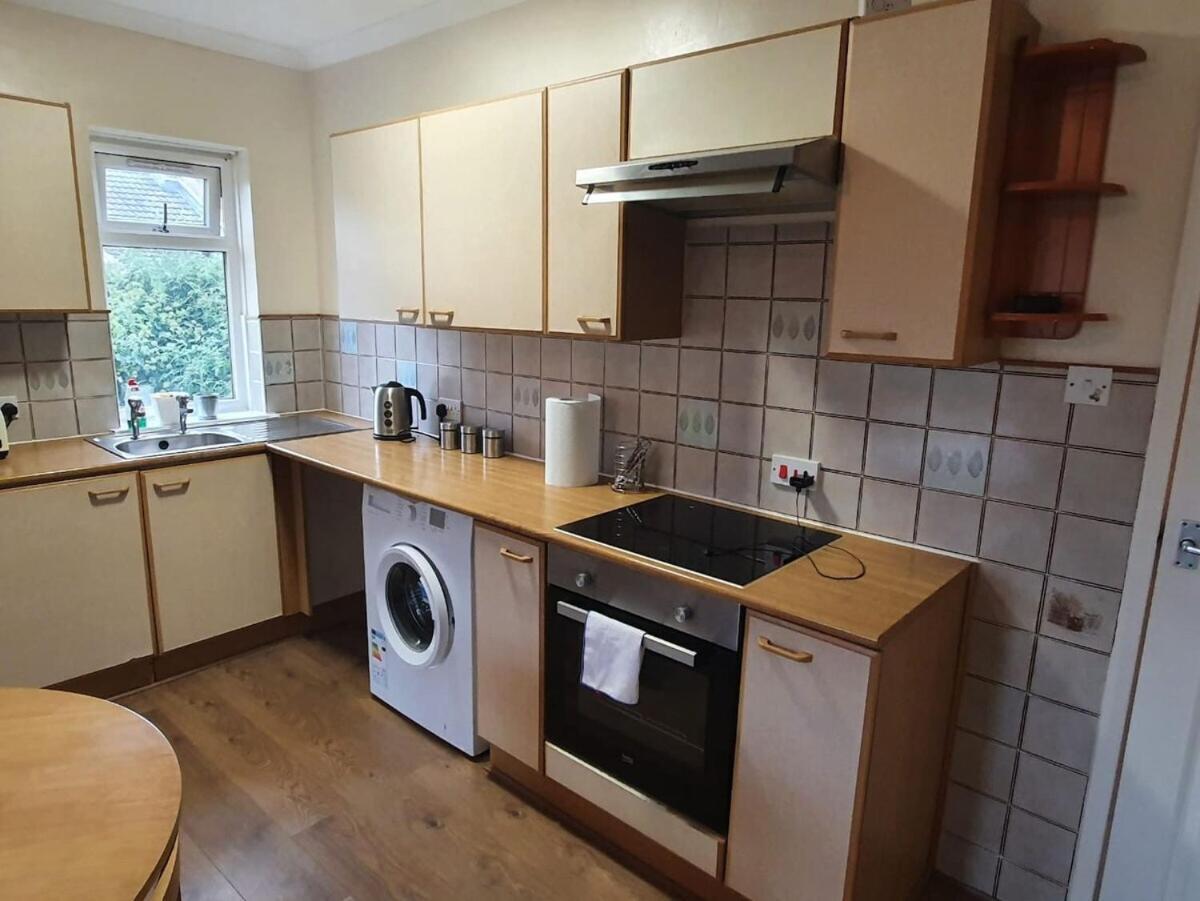 Sav Apartments Watford Watford  Room photo
